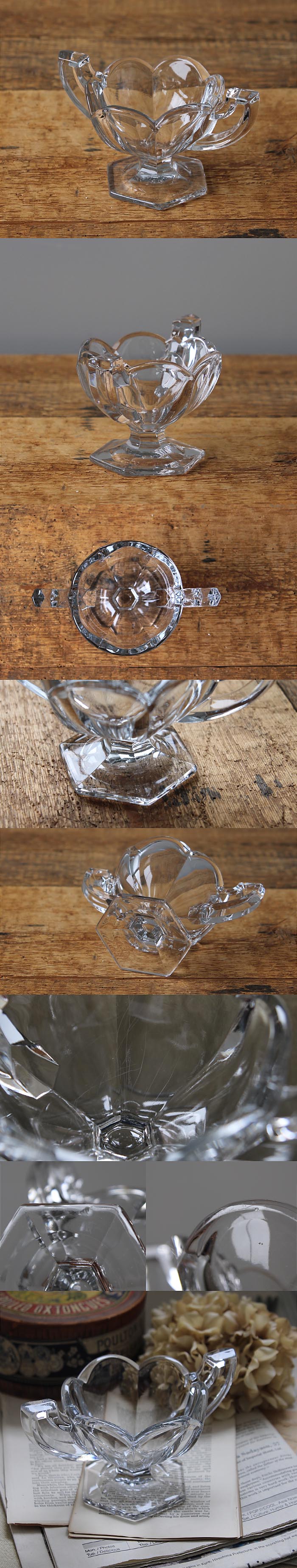 イギリス アンティーク チッペンデール シュガーボウル 食器 インテリア 容器 ヴィンテージ 店舗什器【プレスガラス】Q-239